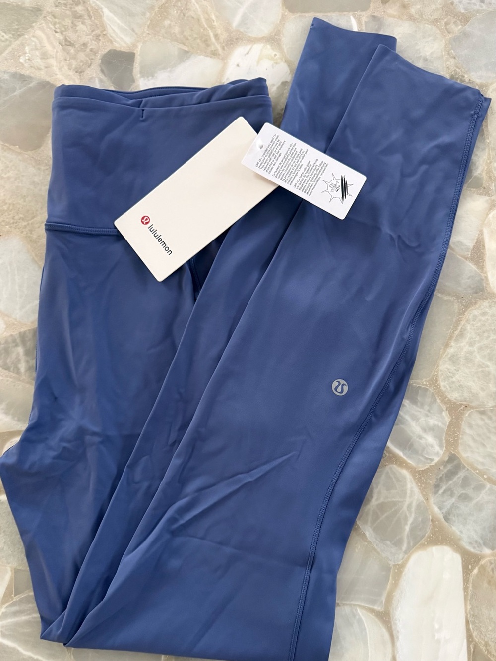 Lululemon Athletica NWT Fast and Free 28” HR Leggings w/pockets - Picture 6 of 8